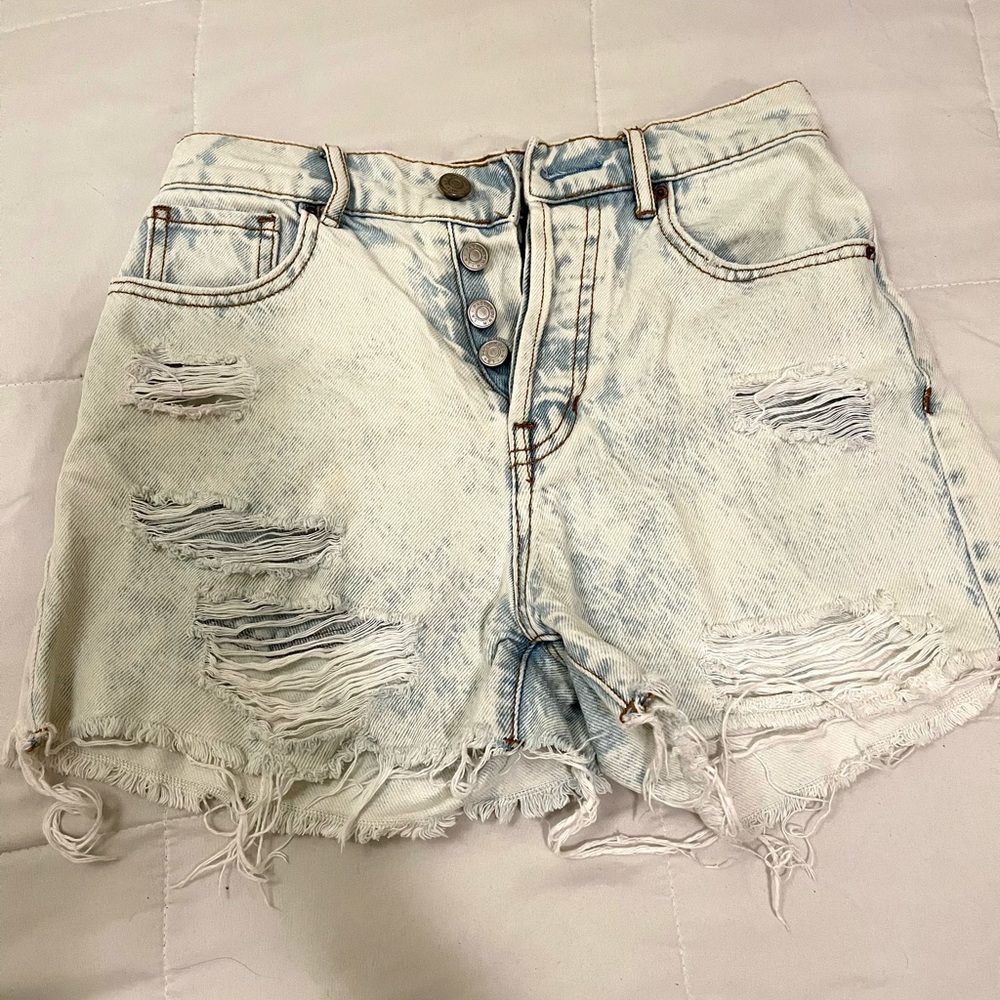 pacsun distressed denim shorts